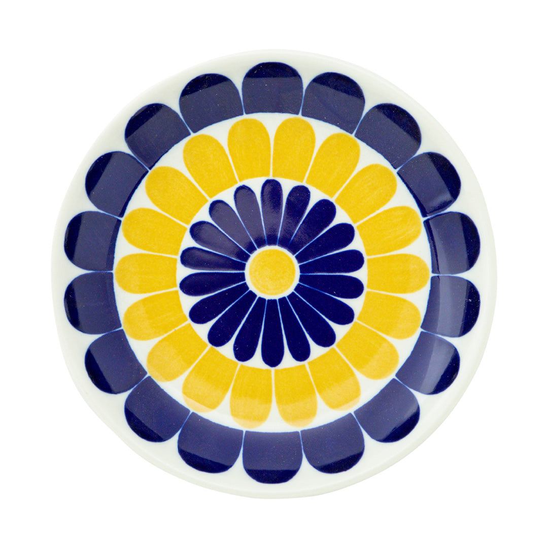 モア / プレート