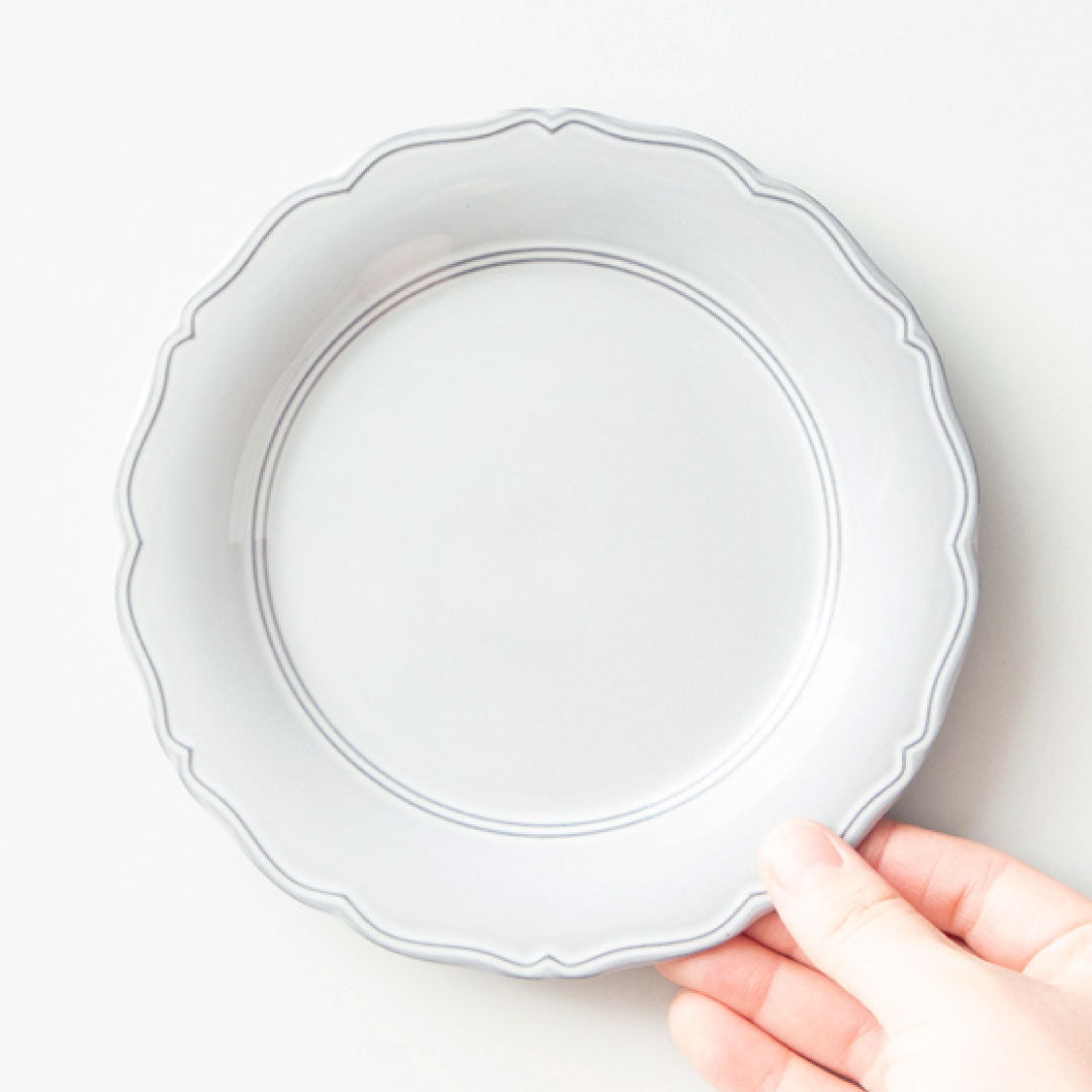 フラム / プレート