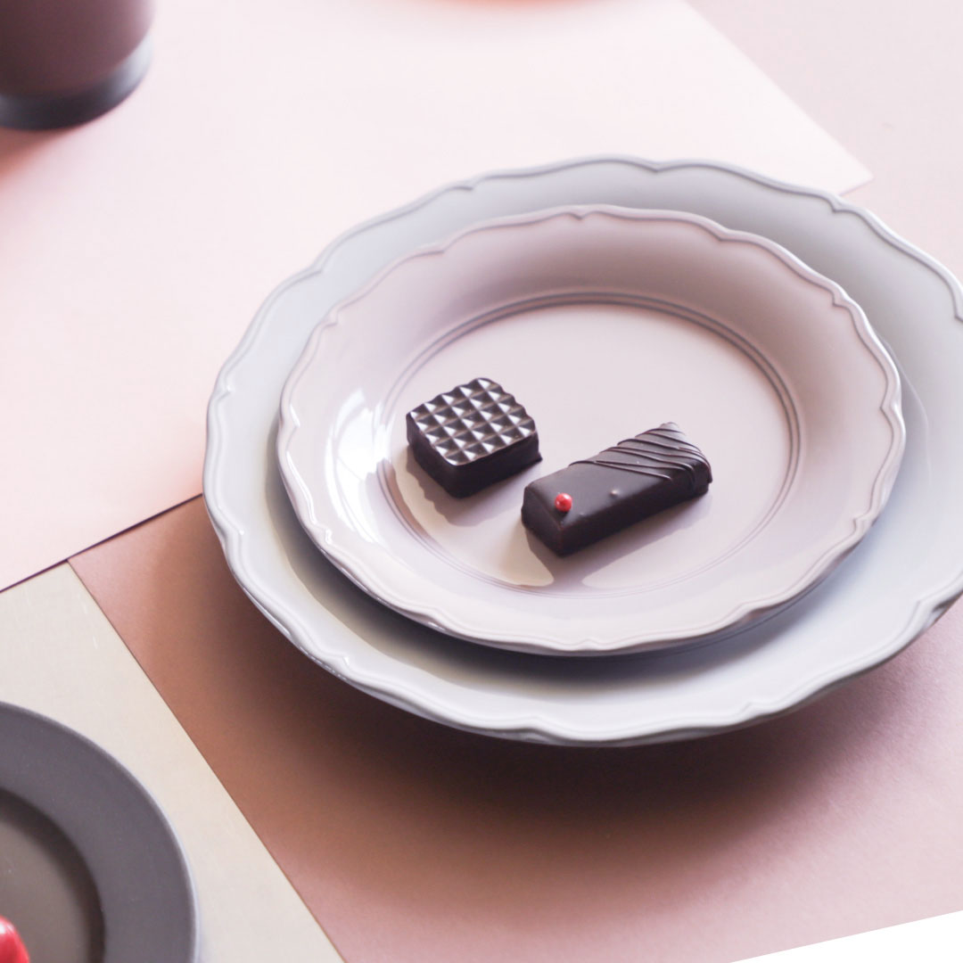 フラム / プレート